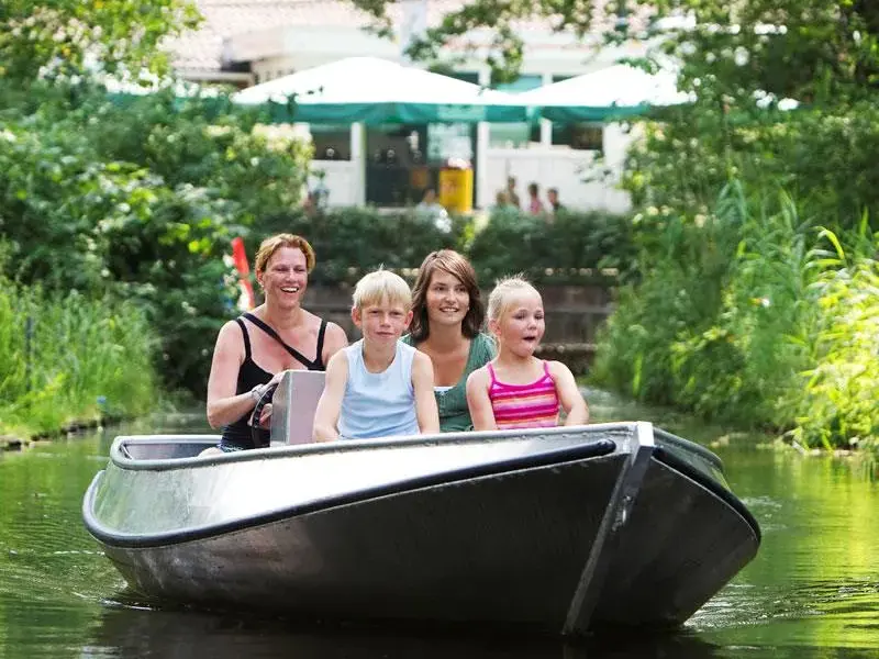 Barco de consola Turfgraver